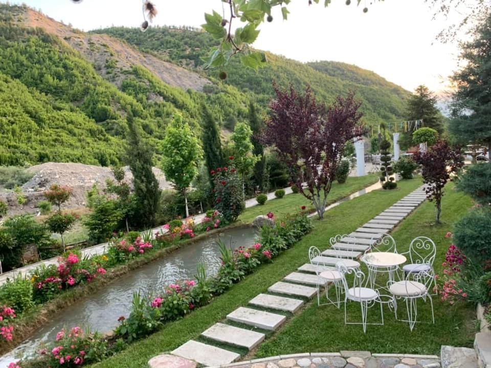 Dibra Park Agrotourism Hotel Peshkopi Exterior foto